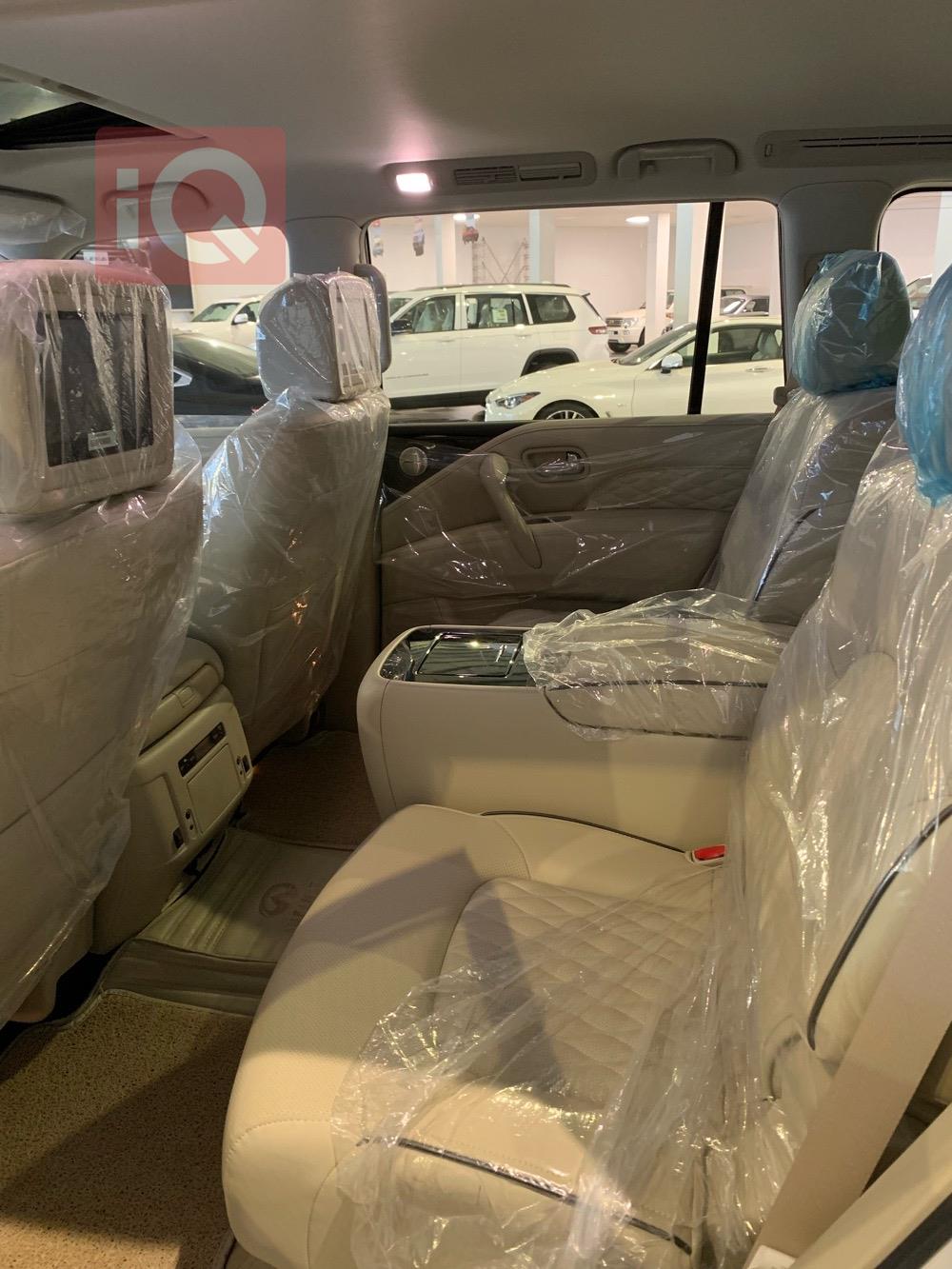 انفنتي QX80